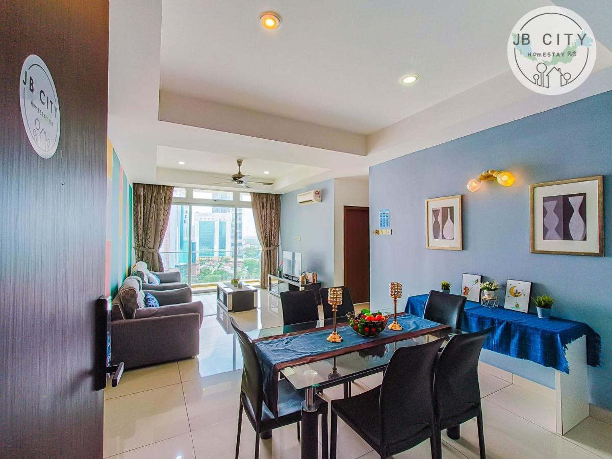 D' Esplanade Ksl City By Rr Jbcity Τζόχορ Μπάχρου Εξωτερικό φωτογραφία