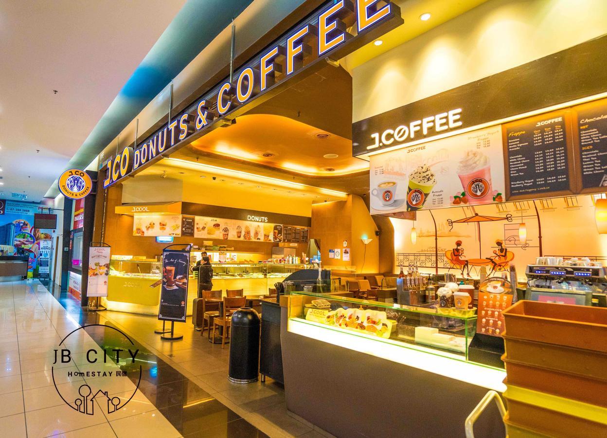 D' Esplanade Ksl City By Rr Jbcity Τζόχορ Μπάχρου Εξωτερικό φωτογραφία